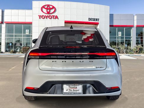 New 2026 Toyota Prius Plug-In Hybrid image 6