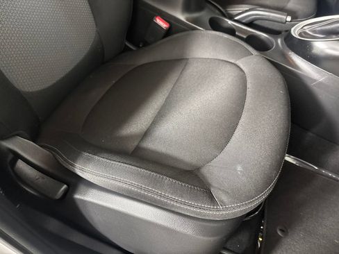 Used 2018 Kia Soul + FWD image 29