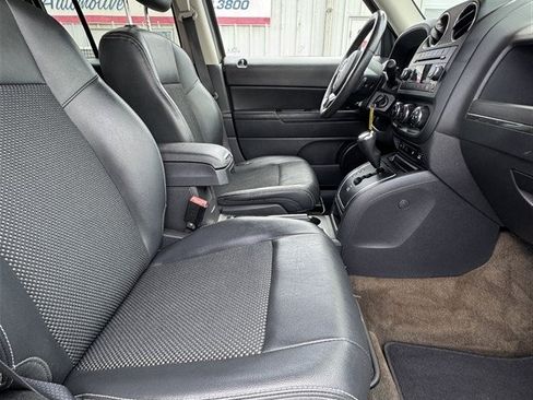 Used 2016 Jeep Patriot Sport w/ Power Value Group AWD/4WD image 14