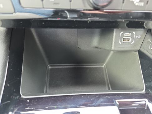 New 2026 Jeep Compass Latitude image 28