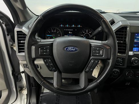 Used 2020 Ford F150 XLT w/ Equipment Group 302A Luxury AWD/4WD image 22