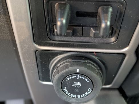 Used 2022 Ford F250 Platinum image 27