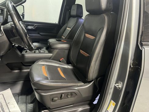 Used 2024 GMC Sierra 2500 AT4 w/ AT4 Premium Plus Package AWD/4WD image 19