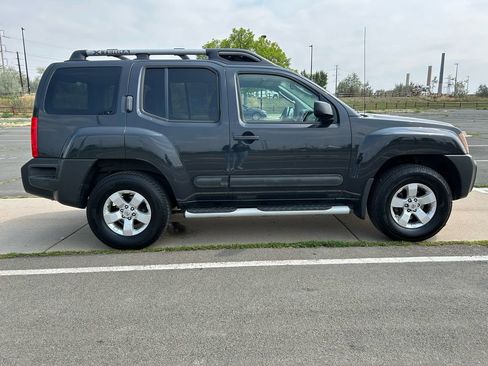 Used 2012 Nissan Xterra S w/ Value Package image 4