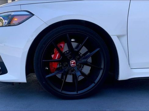 Certified 2024 Honda Civic Type R image 10