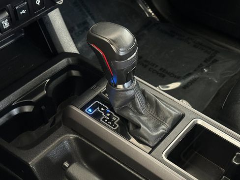 Used 2023 Toyota Tacoma TRD Pro AWD/4WD image 19