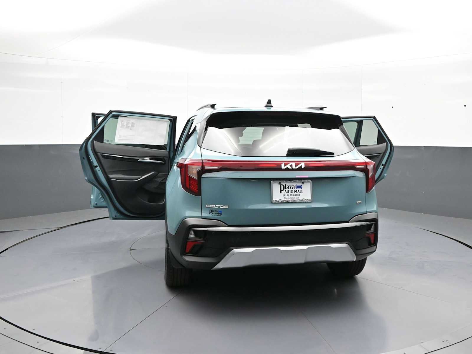 Certified 2025 Kia Seltos EX w/ EX Sunroof Package AWD/4WD image 48