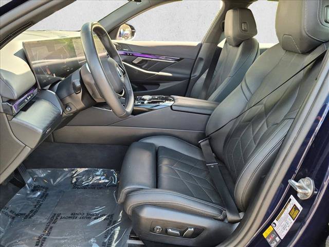 Used 2024 BMW i5 eDrive40i w/ Convenience Package RWD image 17