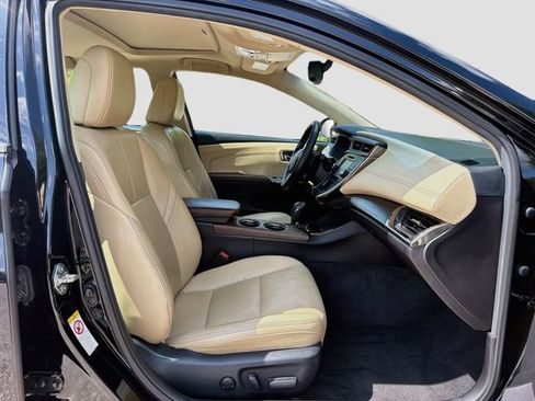 Used 2016 Toyota Avalon Limited FWD image 14