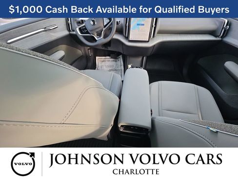 New 2026 Volvo EX30 Plus w/ Protection Package Premier AWD/4WD image 9