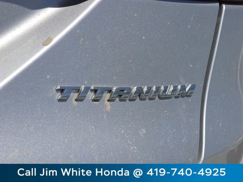 Used 2017 Ford Fusion Energi Titanium FWD image 15