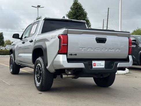 Certified 2024 Toyota Tacoma TRD Off-Road image 4