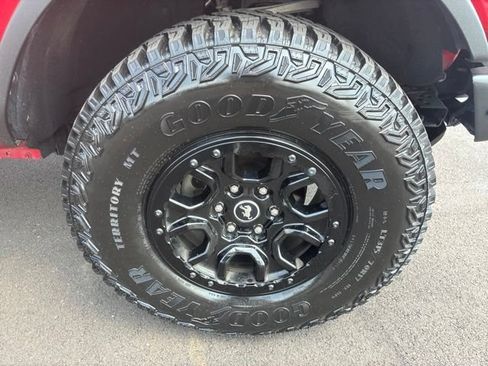 Used 2021 Ford Bronco Wildtrak AWD/4WD image 14