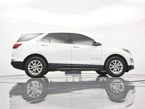 Used 2020 Chevrolet Equinox LT FWD image 39