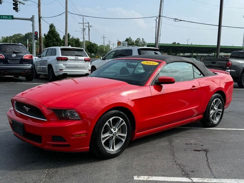 Used 2014 Ford Mustang Premium RWD image 7