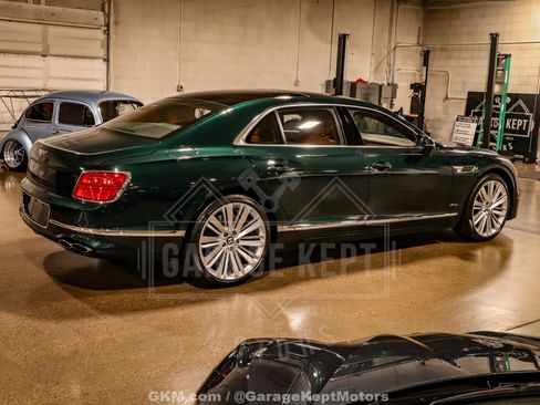 Used 2023 Bentley Flying Spur Azure AWD/4WD image 9