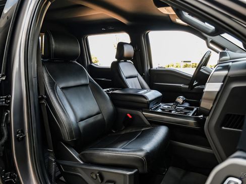 Used 2022 Ford F150 XLT w/ Equipment Group 302A High image 45