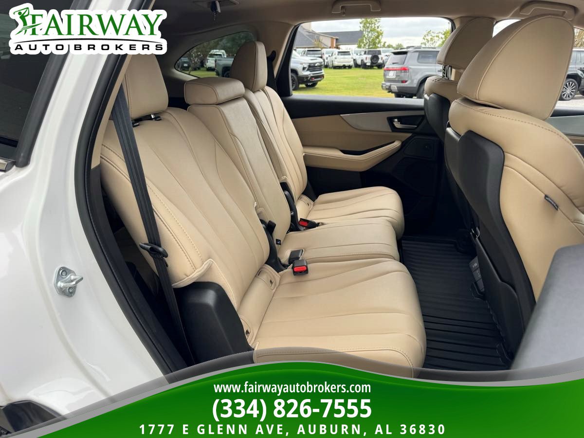 Used 2025 Acura MDX FWD image 13