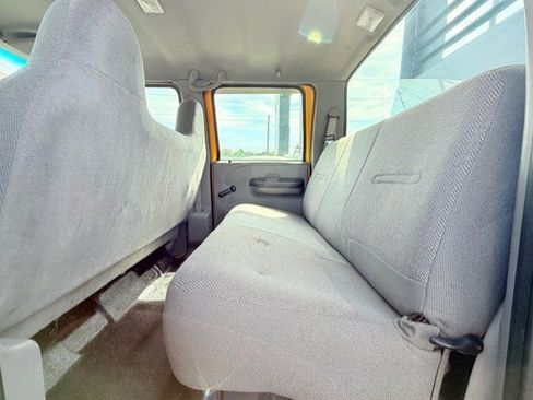 Used 2001 Ford F350 XL image 13
