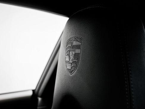 Used 2011 Porsche 911 Carrera S RWD image 16