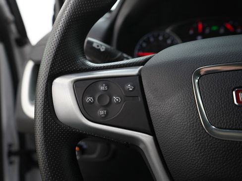 Used 2024 GMC Terrain SLE w/ Driver Convenience Package AWD/4WD image 26