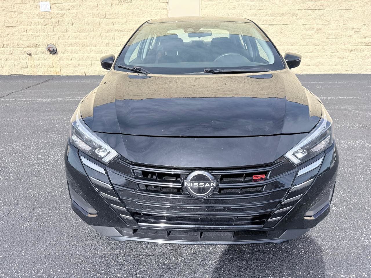 Used 2023 Nissan Versa SR w/ Trunk Package FWD image 8