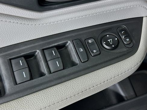 Used 2019 Honda Odyssey EX-L image 15