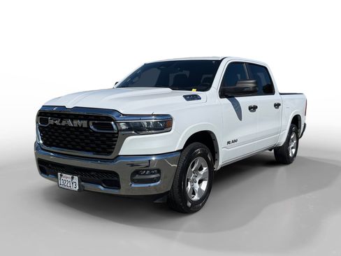 Used 2025 RAM 1500 Big Horn AWD/4WD image 1
