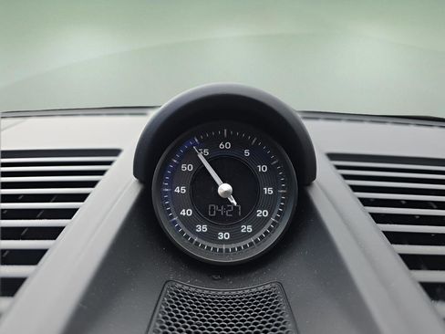 Used 2023 Porsche 911 Carrera 4S image 29