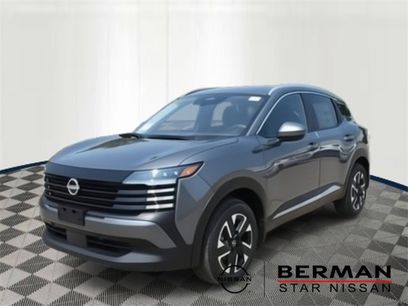 New 2025 Nissan Kicks SV w/ SV Premium Package