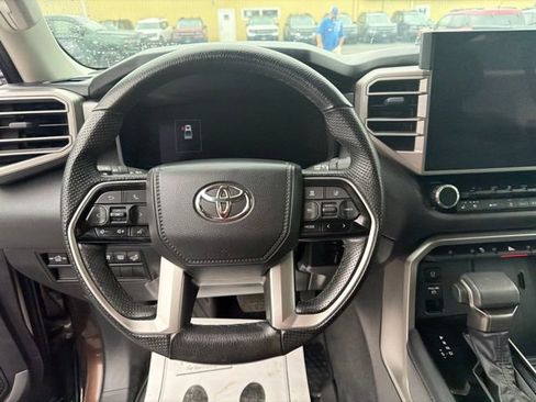 Used 2023 Toyota Tundra Limited AWD/4WD image 24