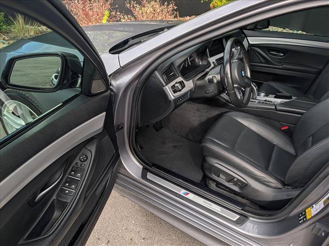 Used 2016 BMW 535i xDrive Sedan AWD/4WD image 24