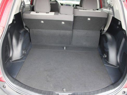 Used 2013 Toyota RAV4 LE FWD image 7