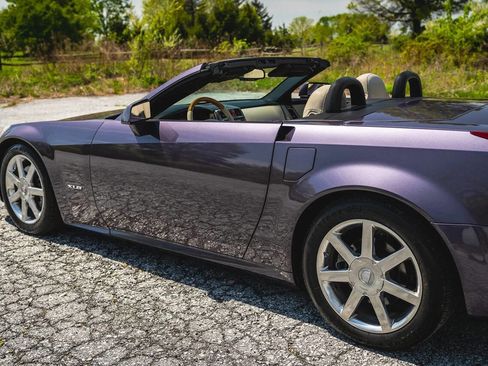 Used 2004 Cadillac XLR image 48