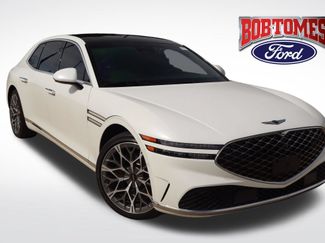 Used 2023 Genesis G90 3.5T AWD/4WD video 1