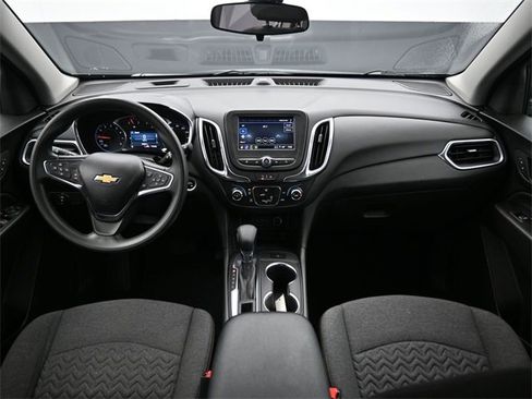 Used 2024 Chevrolet Equinox LT image 12