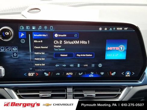 New 2026 Chevrolet Equinox EV LT AWD/4WD image 11