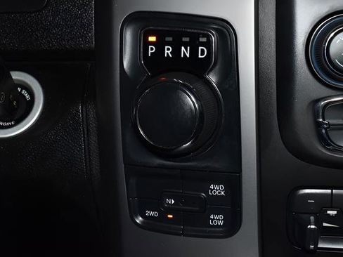 Used 2022 RAM 1500 Classic Warlock w/ Ceramic Grey Warlock Package AWD/4WD image 23