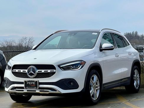 Certified 2021 Mercedes-Benz GLA 250 4MATIC image 4