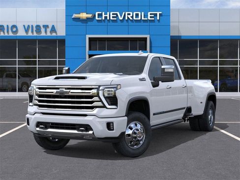 New 2026 Chevrolet Silverado 3500 High Country w/ High Country Premium Package image 7