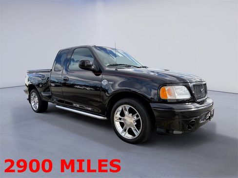 Used 2000 Ford F150 Harley-Davidson image 10