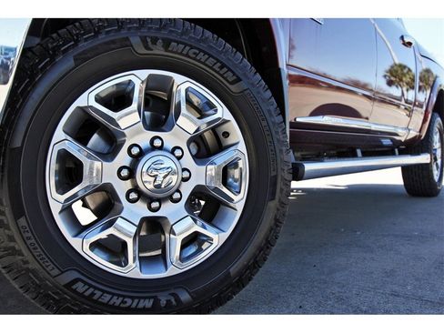 Used 2016 RAM 2500 Limited image 28