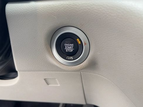 Used 2024 Chrysler Voyager LX FWD image 47