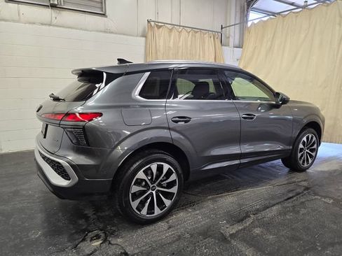 New 2026 Audi Q3 quattro 2.0T AWD/4WD image 6