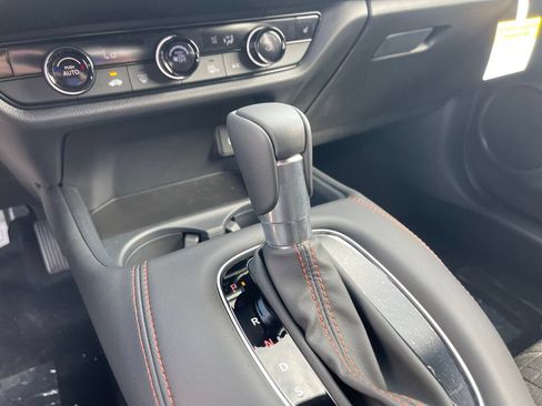 Certified 2024 Honda HR-V Sport image 7