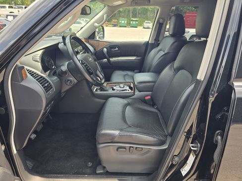 Certified 2024 Nissan Armada SL w/ Captain's Chairs Package AWD/4WD image 14