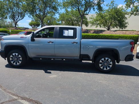 Used 2025 Chevrolet Silverado 2500 Custom w/ Custom Value Package AWD/4WD image 7