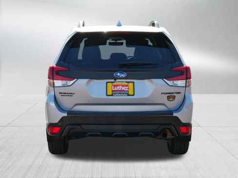 Used 2022 Subaru Forester Wilderness AWD/4WD image 6