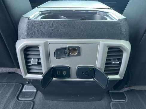 Used 2019 Ford F350 Lariat w/ Lariat Value Package image 16