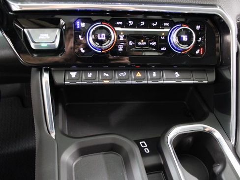 New 2026 GMC Sierra 2500 Denali w/ Denali Reserve Package image 36